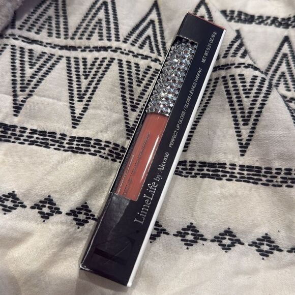 Perfect Lip Gloss - Peach Limelife by Alcone Peace moisture new - Picture 4 of 5